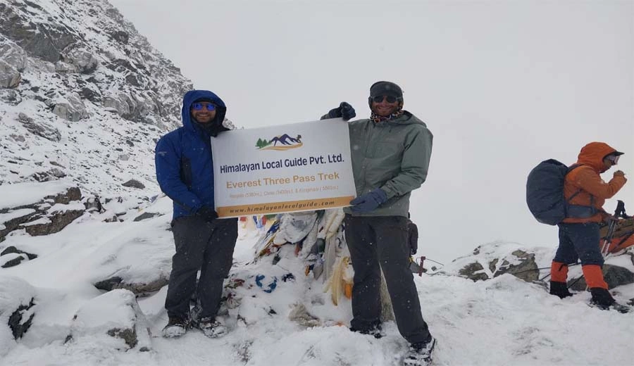 On the Way to Everest Three Passes